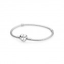 Pulsera Moments en plata de ley con cierre Corazón para charms